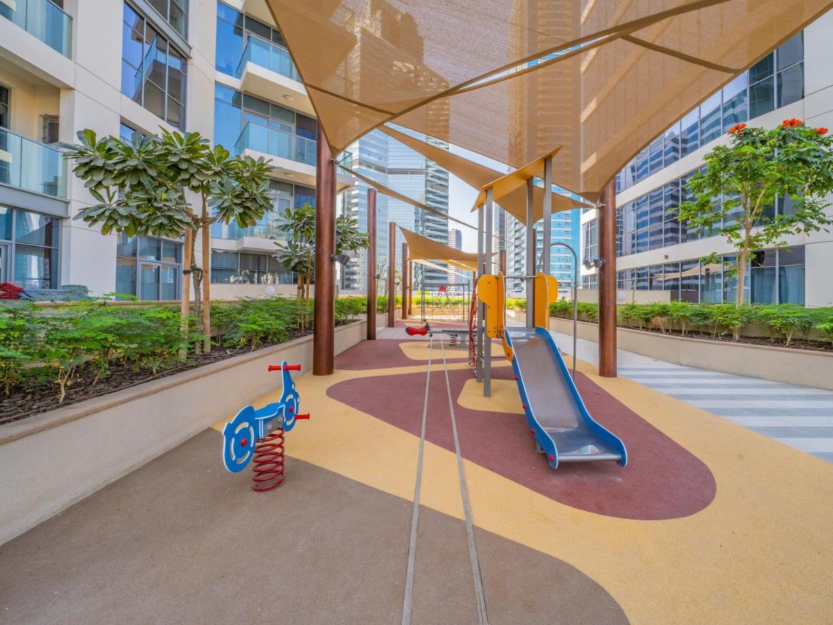Nouveau Art Deco 3Br With Burj & Canal Views Dubai Exterior foto