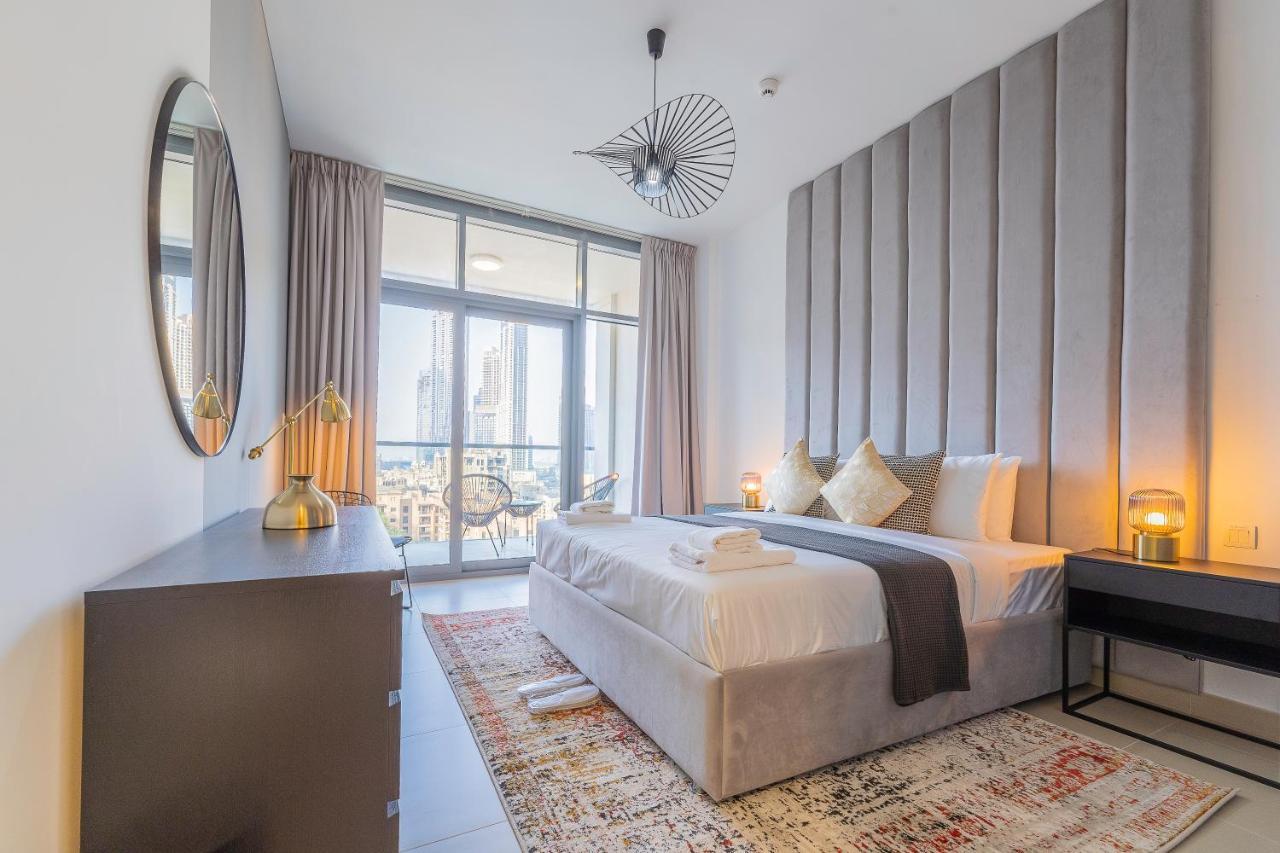 Nouveau Art Deco 3Br With Burj & Canal Views Dubai Exterior foto