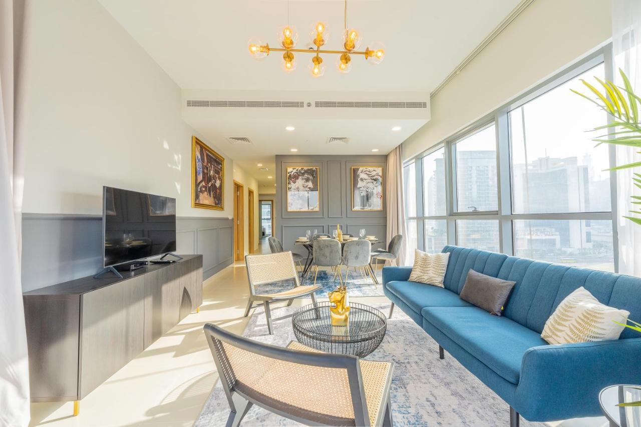 Nouveau Art Deco 3Br With Burj & Canal Views Dubai Exterior foto