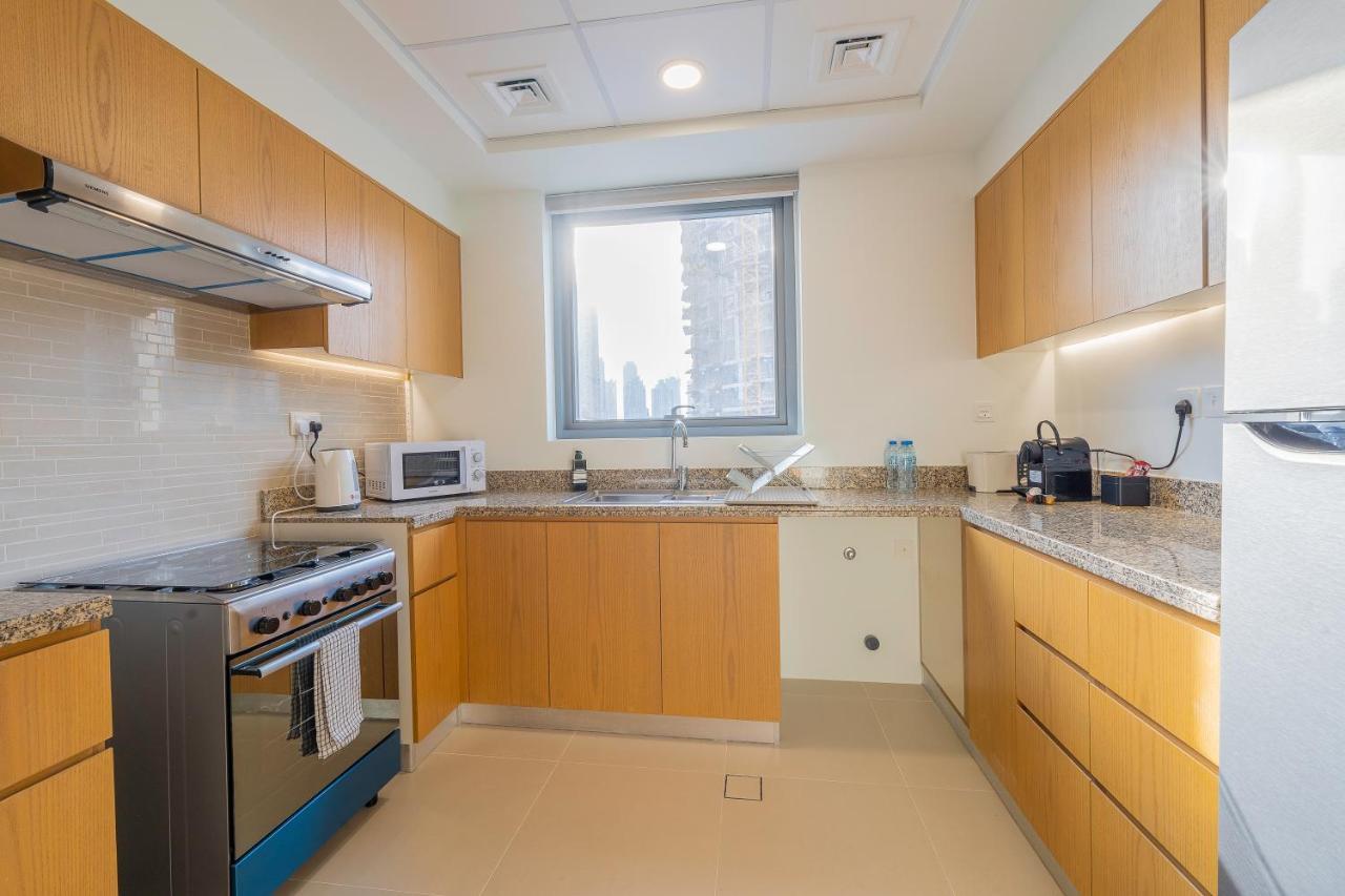 Nouveau Art Deco 3Br With Burj & Canal Views Dubai Exterior foto